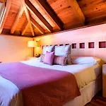 Izan Puerta De Gredos Hotel 4*