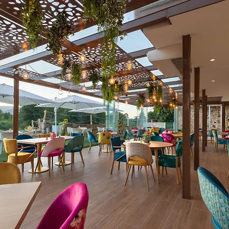 Izan Puerta De Gredos Hotel 4*