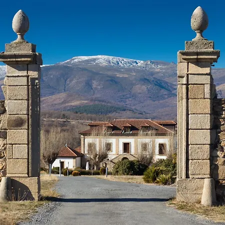 Izan Puerta De Gredos 4*