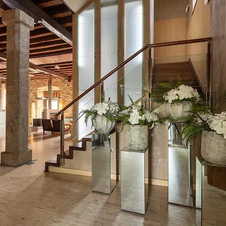 Hotel Izan Puerta De Gredos 4*