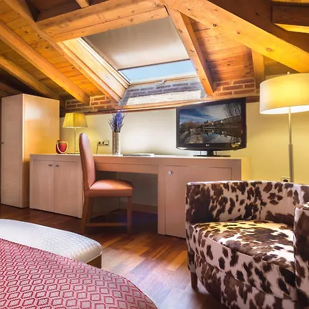 Hotel Izan Puerta De Gredos El Barco de Ávila