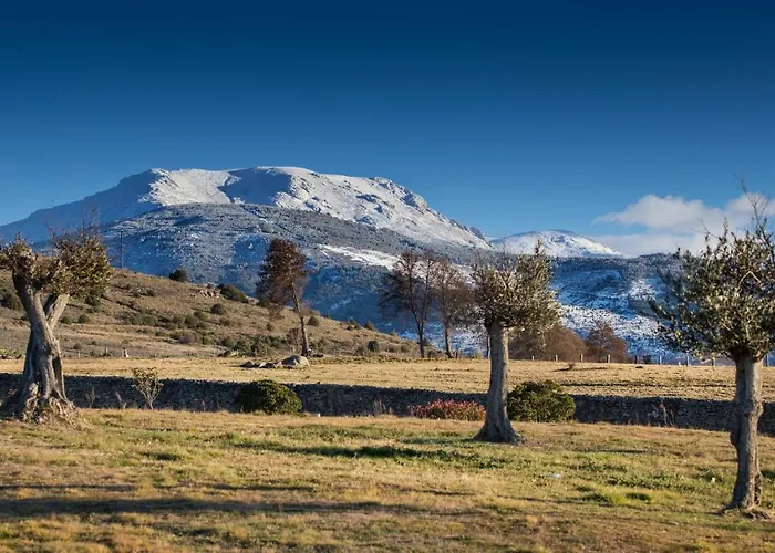 Izan Puerta De Gredos 호텔