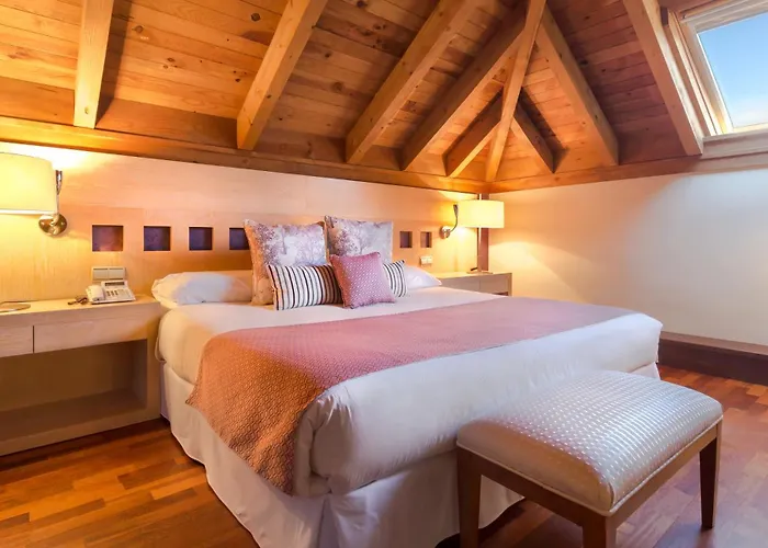 Izan Puerta De Gredos 4*