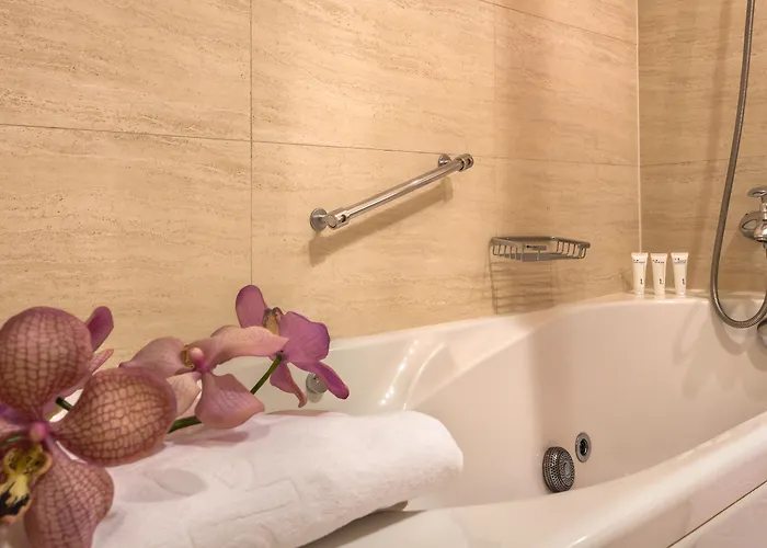 Hotel Izan Puerta De Gredos