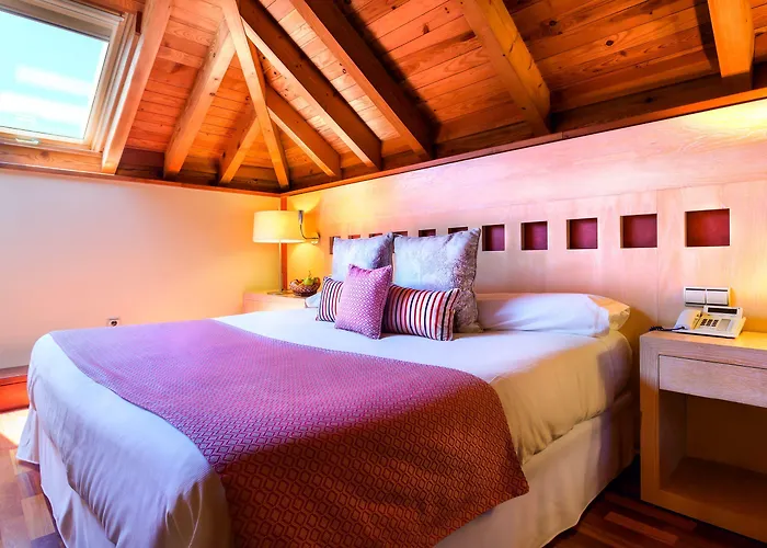 Izan Puerta De Gredos 호텔 4*