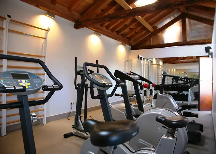 Hotel Izan Puerta De Gredos 4*