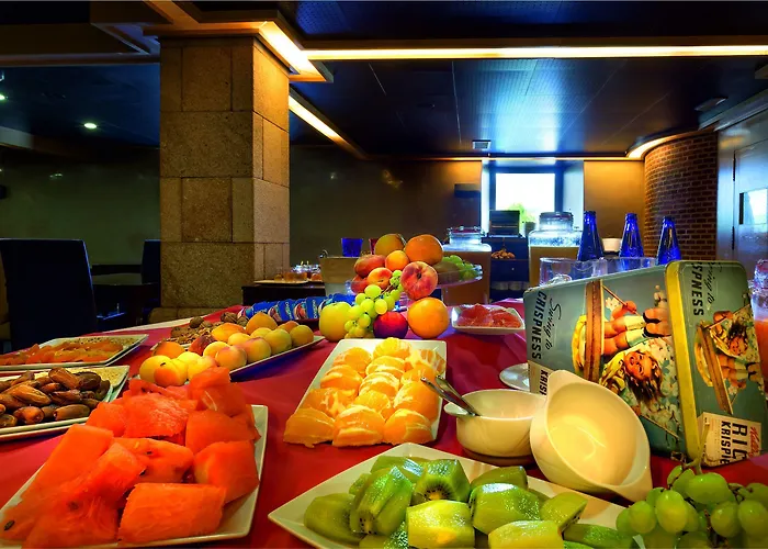 Izan Puerta De Gredos 호텔 4*