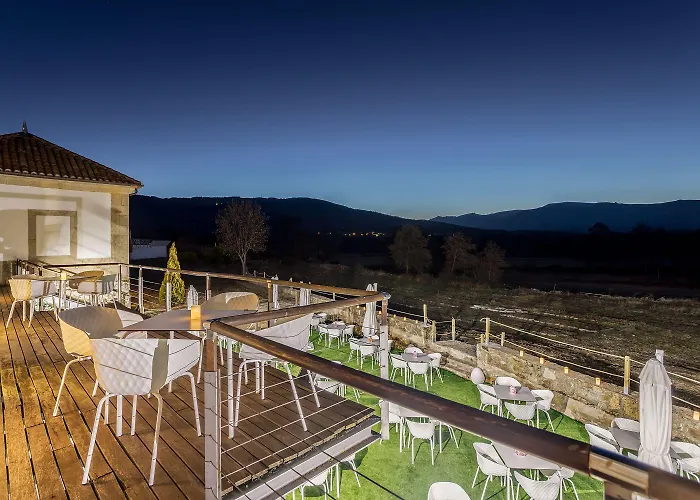 호텔 Izan Puerta De Gredos El Barco de Ávila